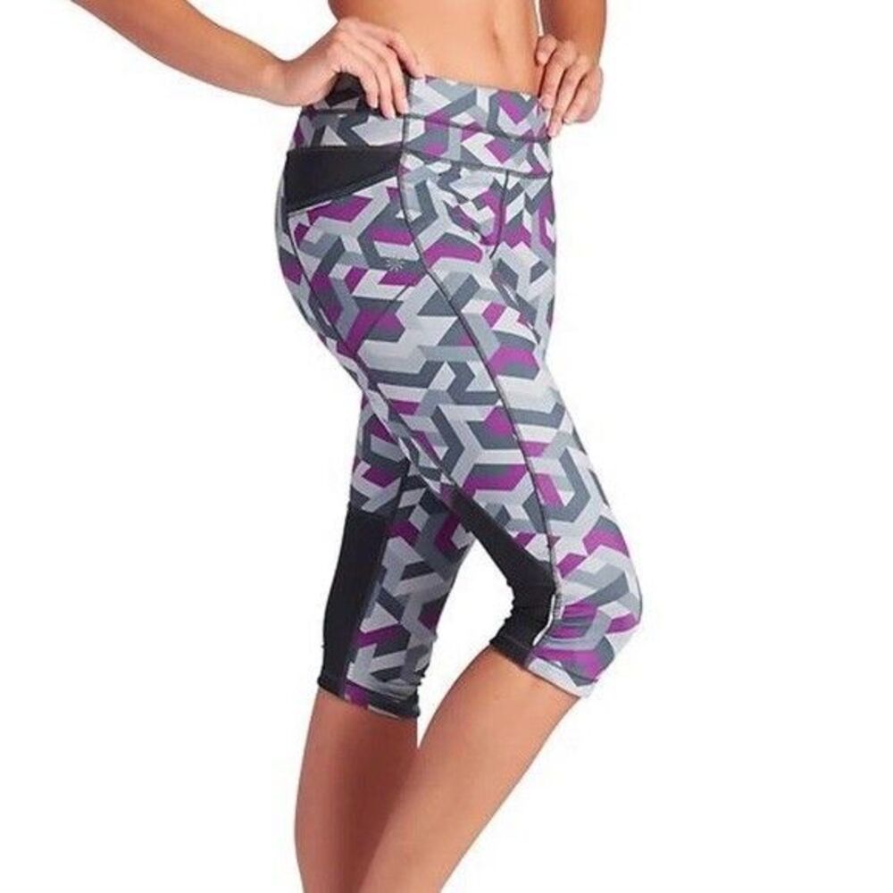 Athleta Women’s Chain Be Free Knicker Capri Legging Purple Geometric Size M